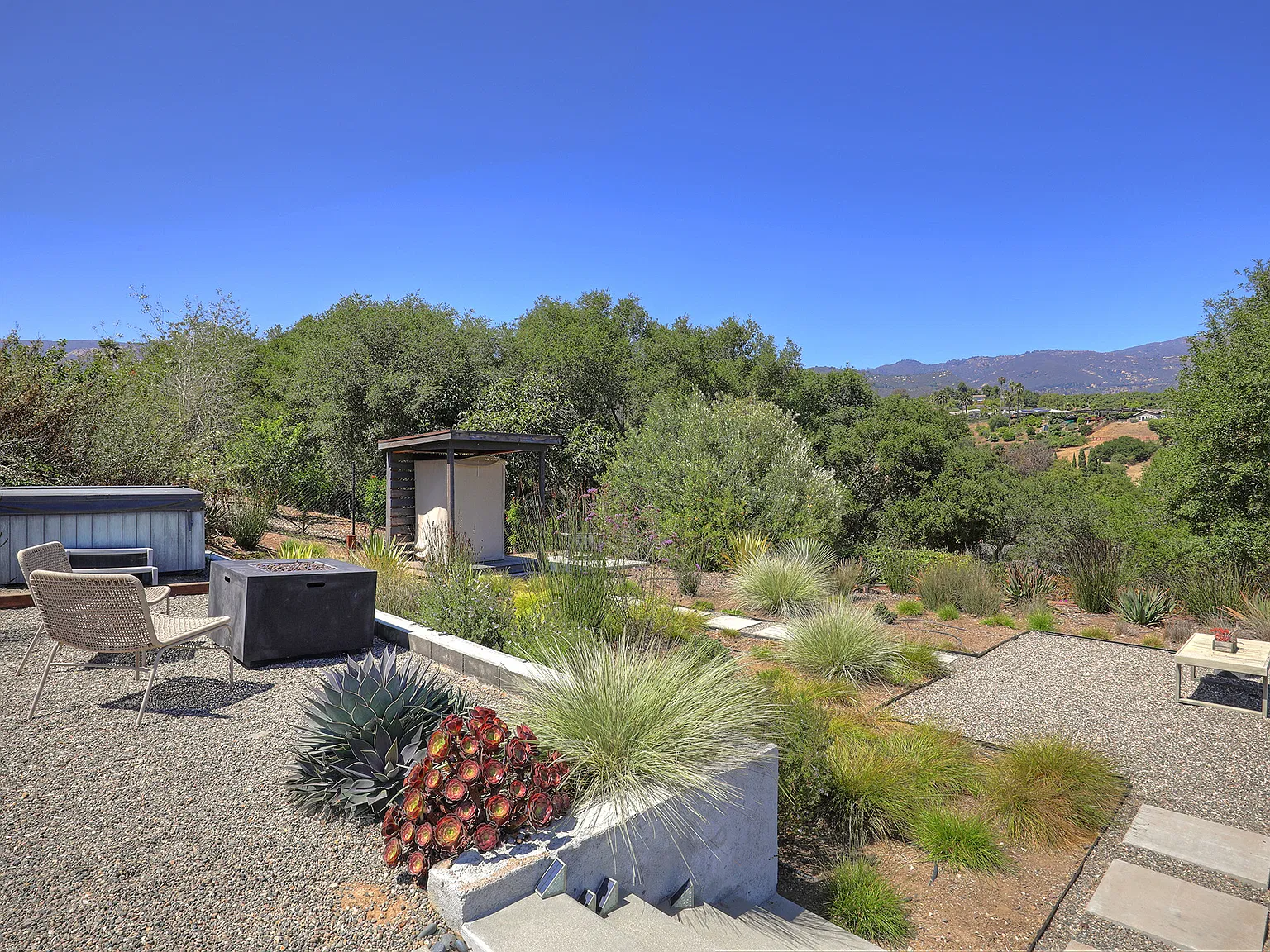 5564 Camino Cerralvo — Photo 4