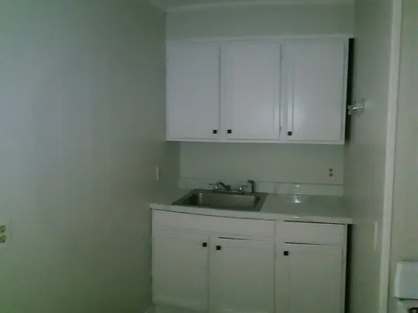 109 Main St Floor 2, Sparrow Bush, NY 12780