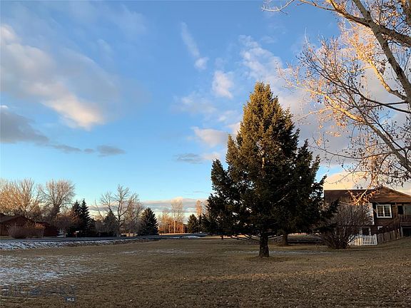 3rd image of 226 Arete Dr