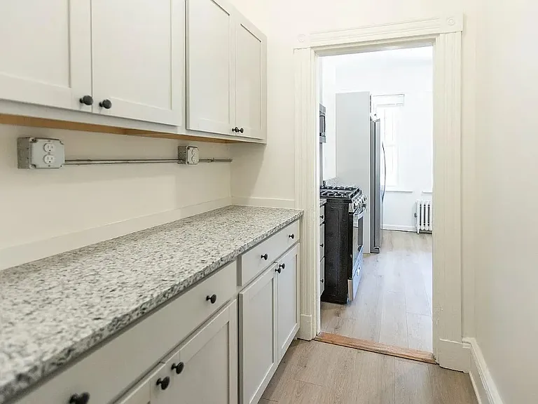 868 Huntington Ave #1 — Photo 9