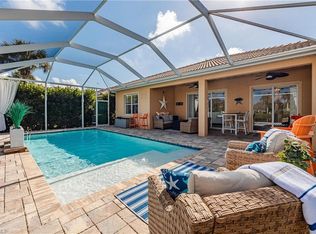 14321 Manchester Dr, Naples, FL 34114