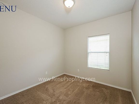 5th image of 8107 Puente
