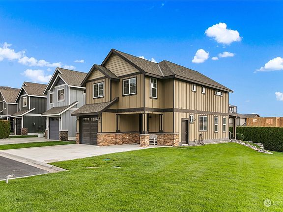 5th image of 9398 Entiat LN NW