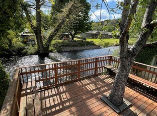 241 E Deep Creek Rd, Bryson City, NC 28713