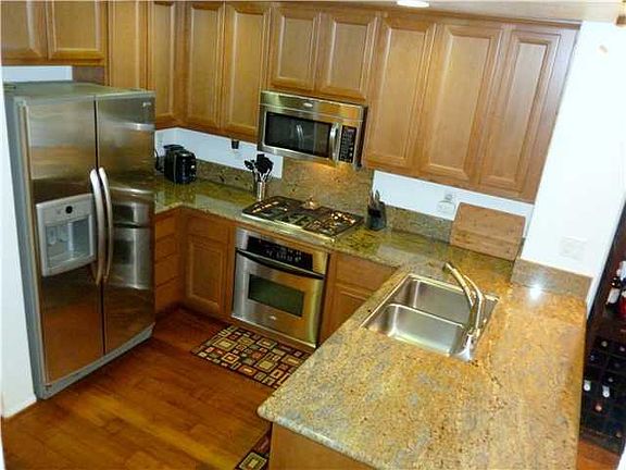4th image of 17070 Calle Trevino Unit 10