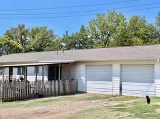 2529 Dove Rd, Solomon, KS 67480
