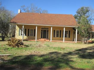 303 Palm St, Colfax, LA 71417