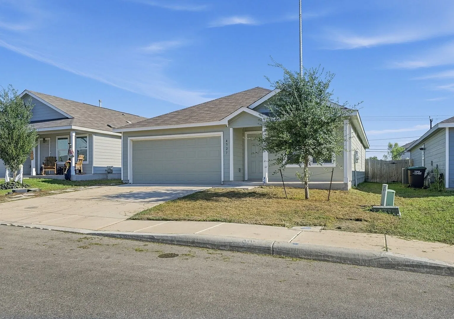 Charming 3BR House in San Antonio — Photo 3