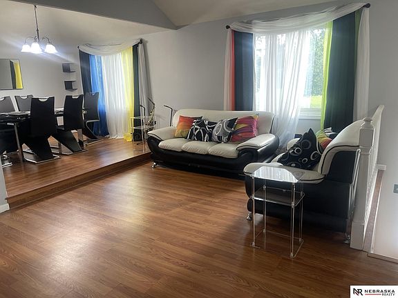 4th image of 11218 Grande Ave