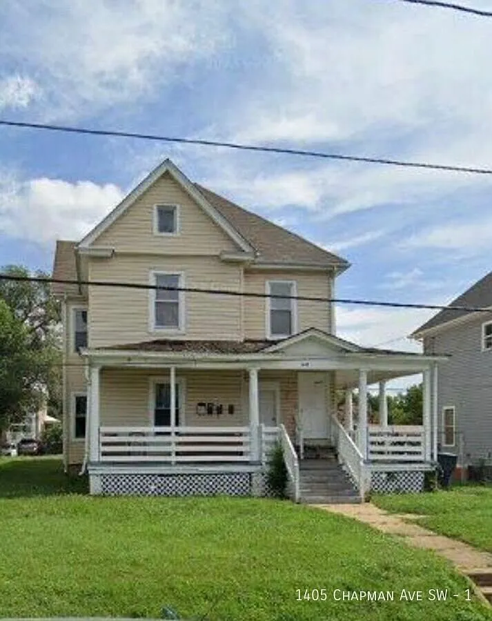 1 Bedroom 1 Bath apartment Located in Southwest Roanoke — Photo 1