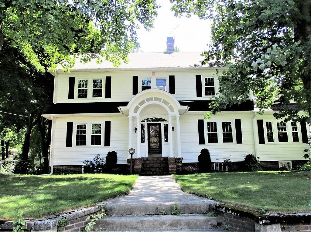 211 Heywood St, Fitchburg, MA 01420 Zillow