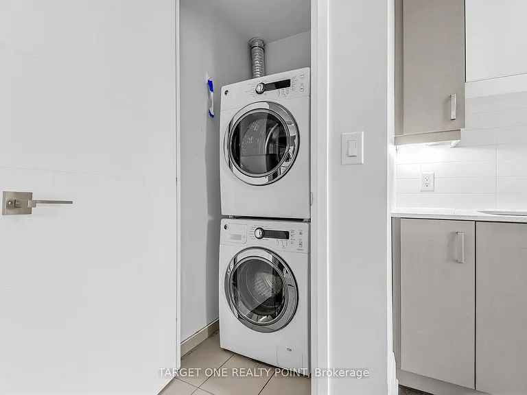 28 Uptown Dr E #RG20 — Photo 17