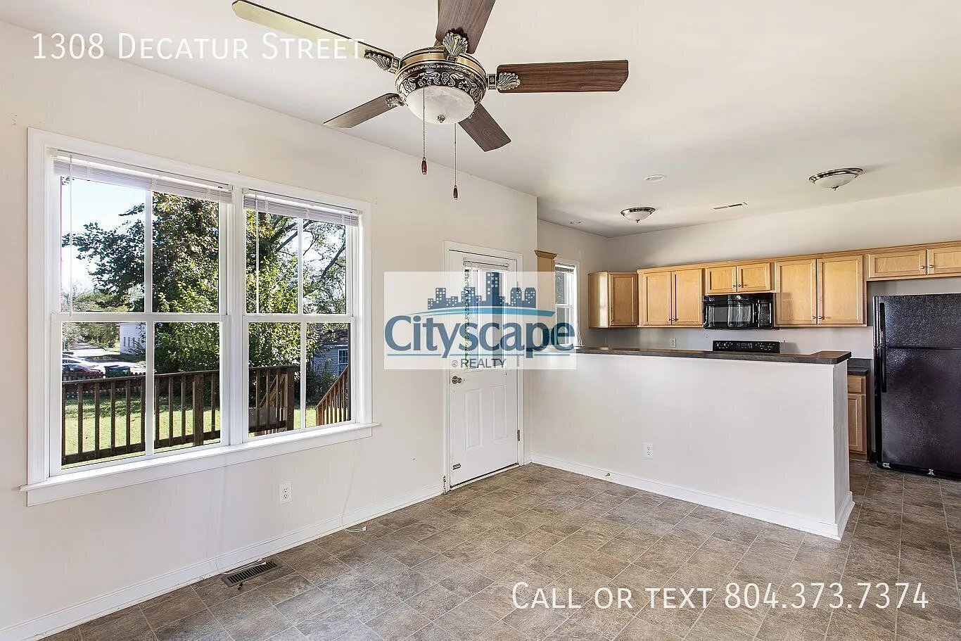 Beautiful Home In Historic Manchester District — Photo 4