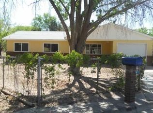 1152 Galvez Ct SE, Los Lunas, NM 87031