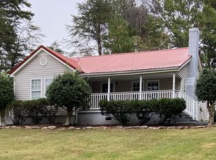 510 1st St, La Fayette, GA 30728