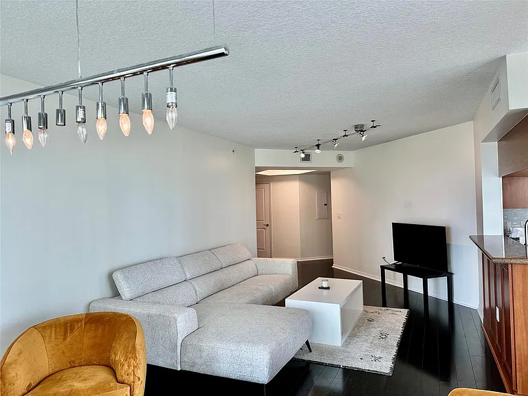 347 N New River Dr E #2309 — Photo 7