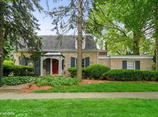 287 Southcote Rd, Riverside, IL 60546