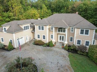 23 Hunters Way, Hamden, CT 06514