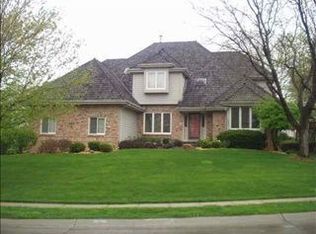 1607 S 153rd St, Omaha, NE 68144