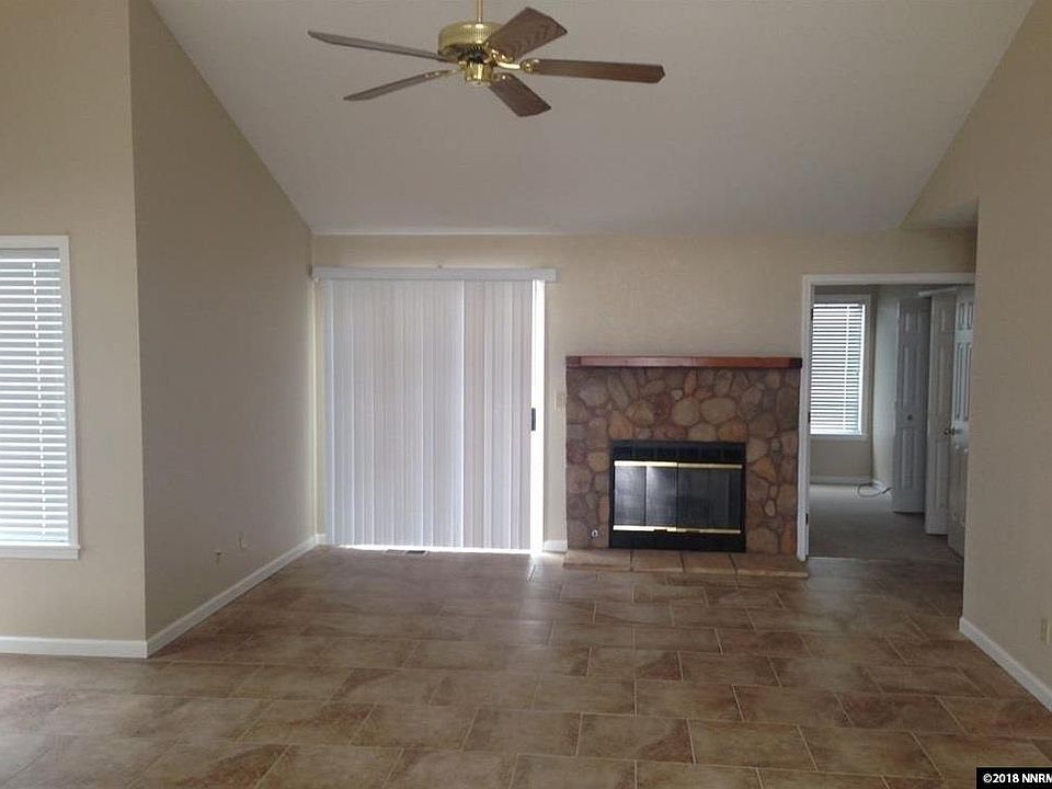2nd image of 394 Sunchase Ct