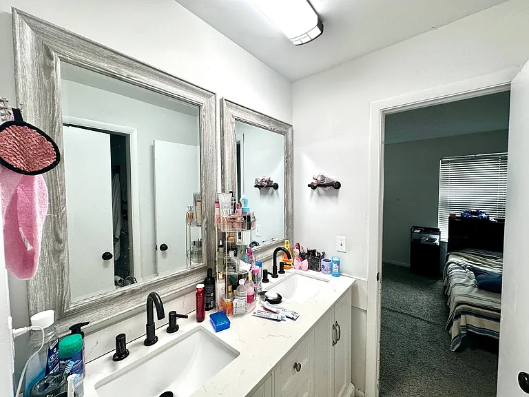 719 Taft Ave — Photo 13