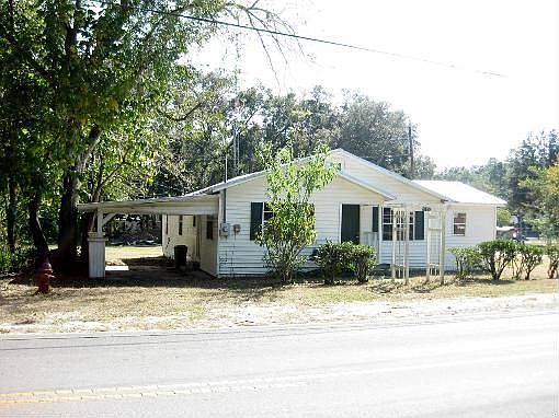 1st image of 21350 NE 40th St