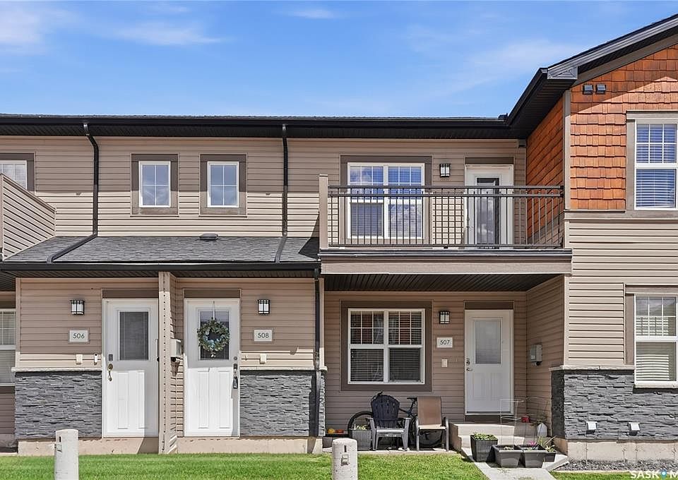 1st image of UNIT 508-1015 Patrick CRESCENT