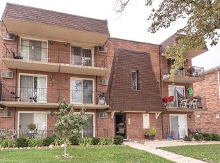 10616 Central Ave APT 2S, Chicago Ridge, IL 60415
