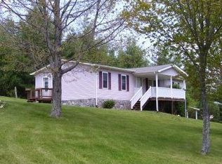 1086 Bakers Ridge Rd, Piney Creek, NC 28663