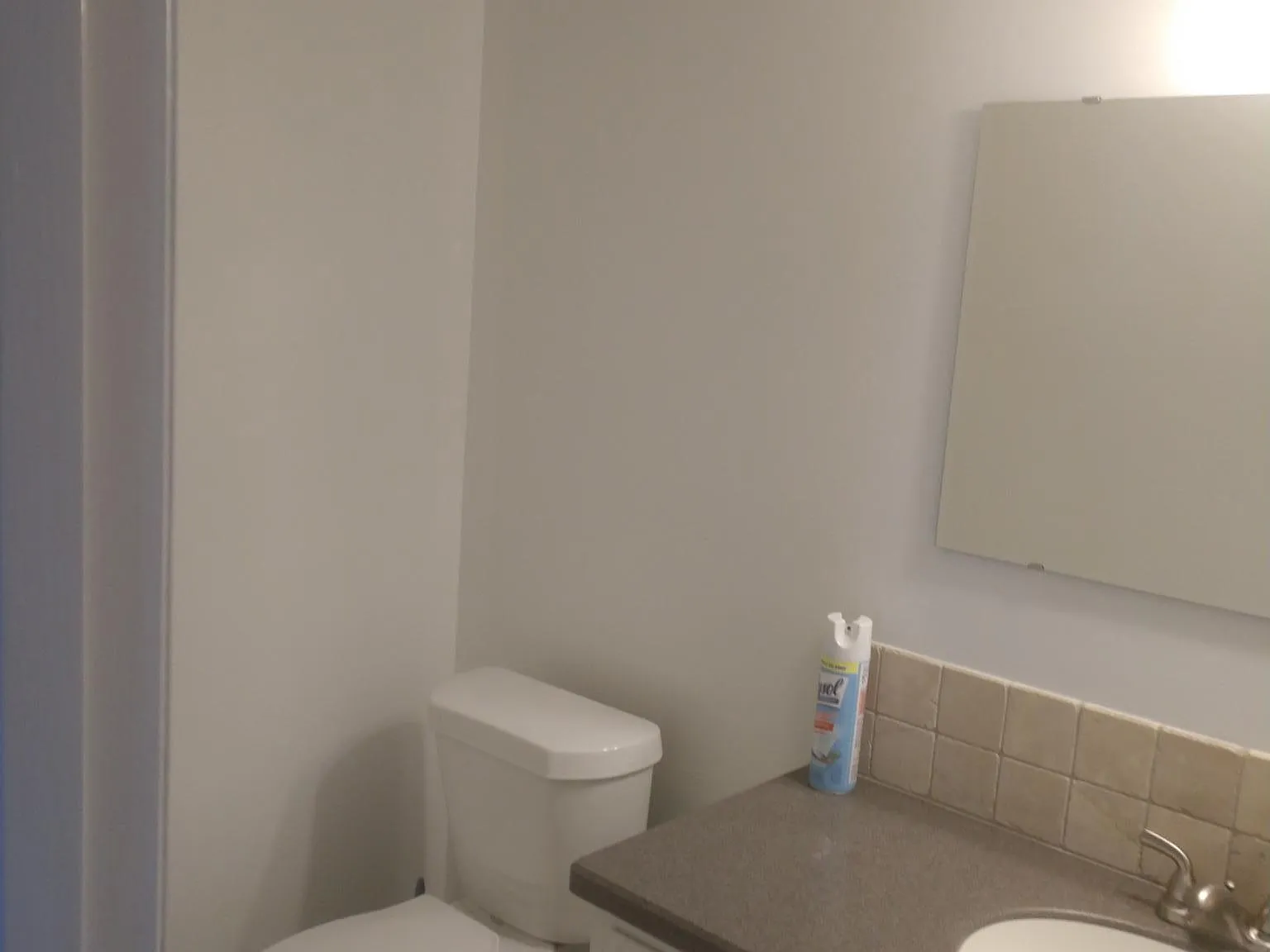 2 bed, 2.5 bath, 1386 sqft, $1,600 — Photo 4