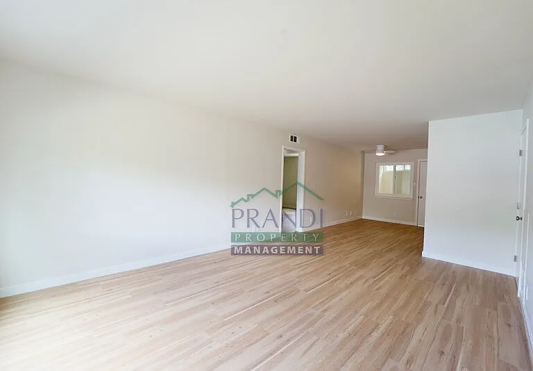 1032 Los Gamos Rd #D — Photo 5