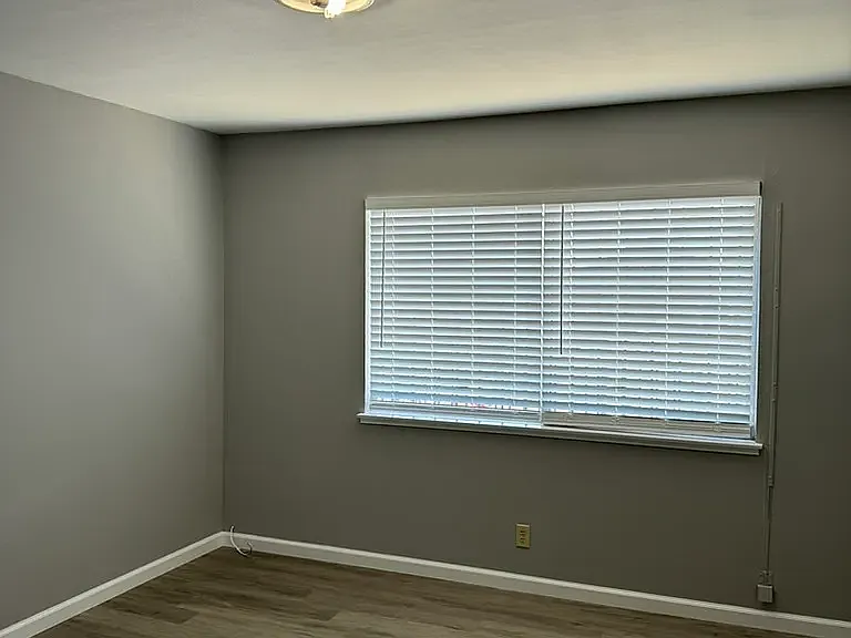 1534 4th Ave #6 — Photo 3