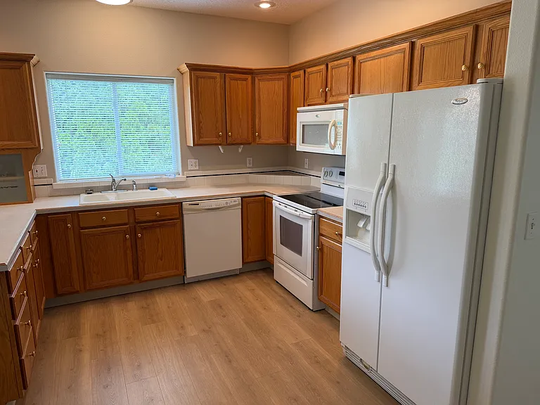 3511 12th Avenue Rd — Photo 20