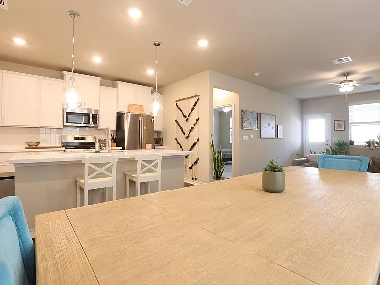 5409 Dimesky Ln — Photo 7
