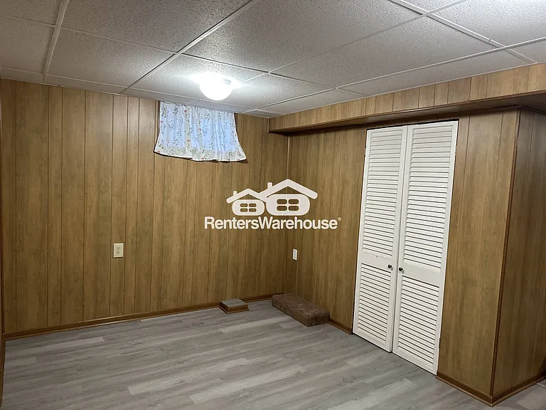 223 Deep Dale Dr — Photo 23
