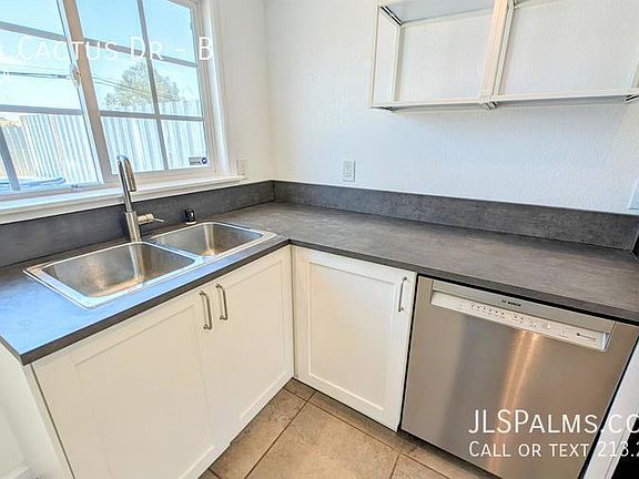 4th image of 72404 Cactus Dr #B