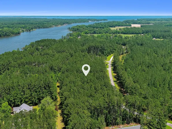 313 Antebellum Drive, Havelock, NC 28532