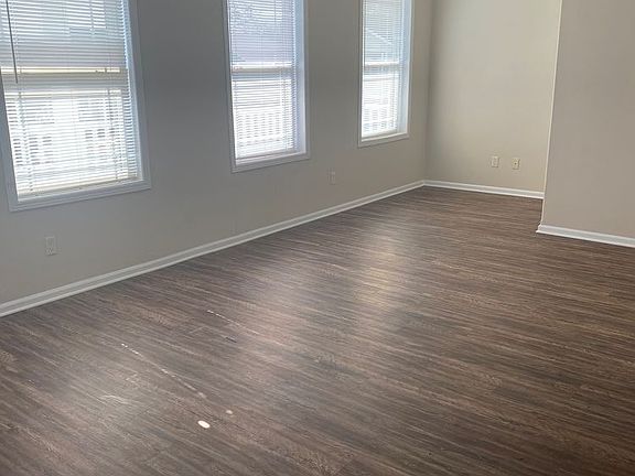 5th image of 2505A Esplanade St