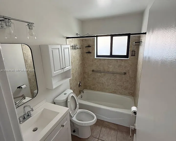 1021 W Las Olas Blvd #3 — Photo 6