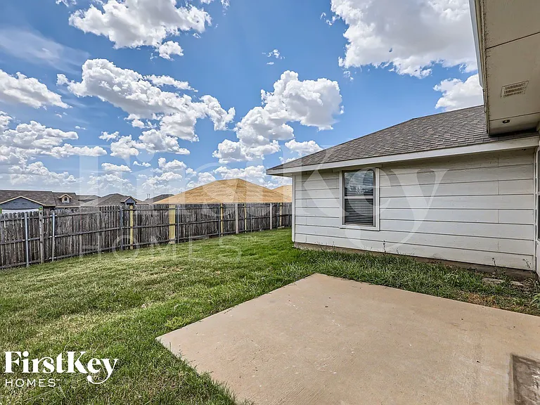 3613 Cayman Dr — Photo 26