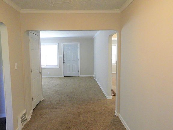 3rd image of 5346 Cleveland Ave