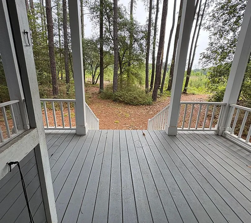 23500A River Rd