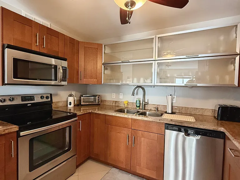 401 Golden Isles Dr #409 — Photo 14