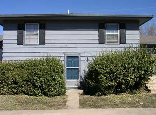 2707 Ridge Ct APT B, Lawrence, KS 66046