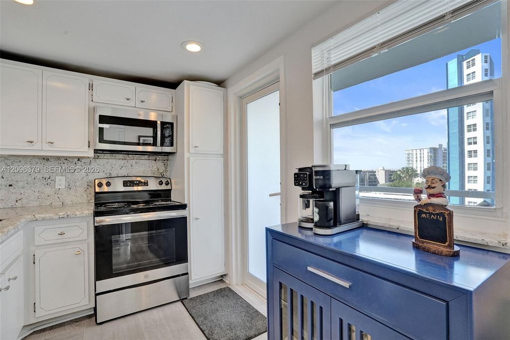 201 N Ocean Blvd APT 503, photo 4