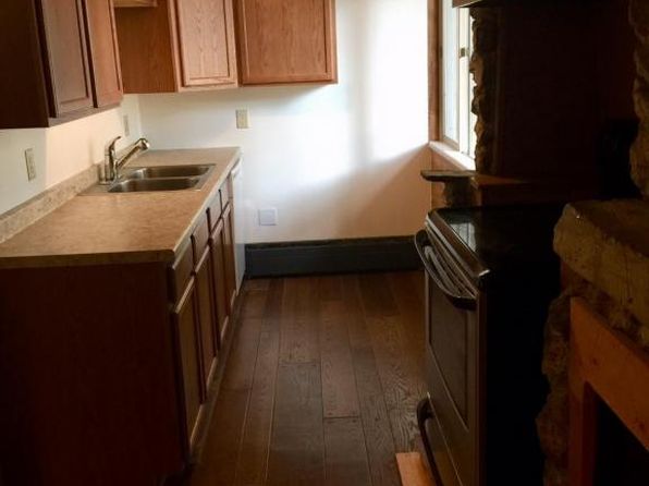 636 Washakie St, Lander, WY 82520