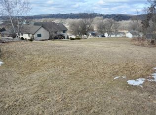 0 Blackhill Rd, Decorah, IA 52101