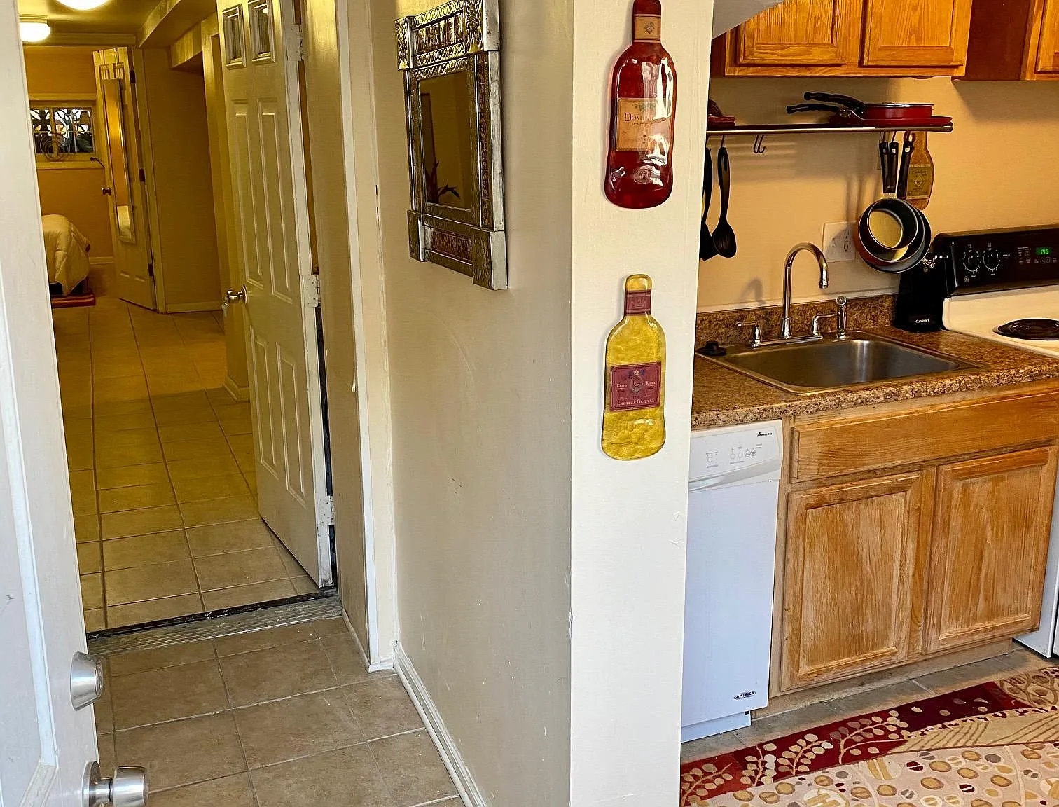 1 bed, 700 sqft, $1,850 — Photo 2