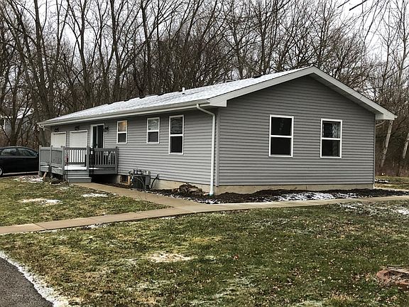 2nd image of 3906 Silhavy Rd