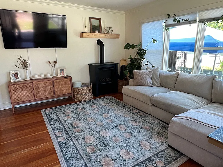 153 Forest Ave — Photo 4